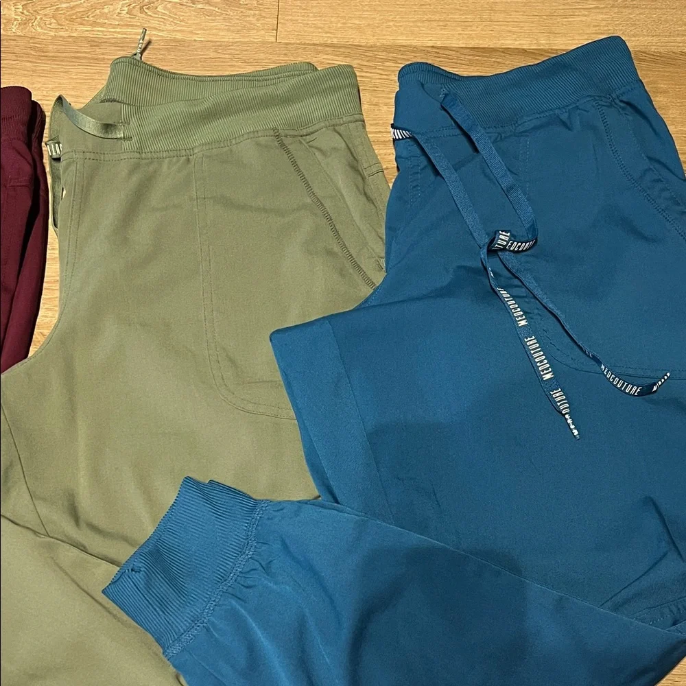 Med Couture Women's scrubs L bottoms/Med tops. 40 a set. $380 for all. - Picture 6 of 14